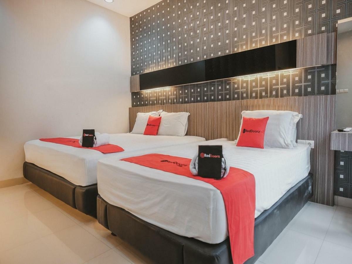Reddoorz @ Jamin Ginting Rumah tetamu Medan
